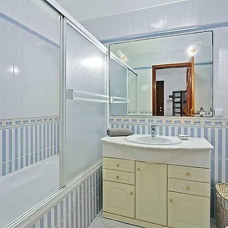 Sleeps 4 With Pool And Air Con * Vilamoura